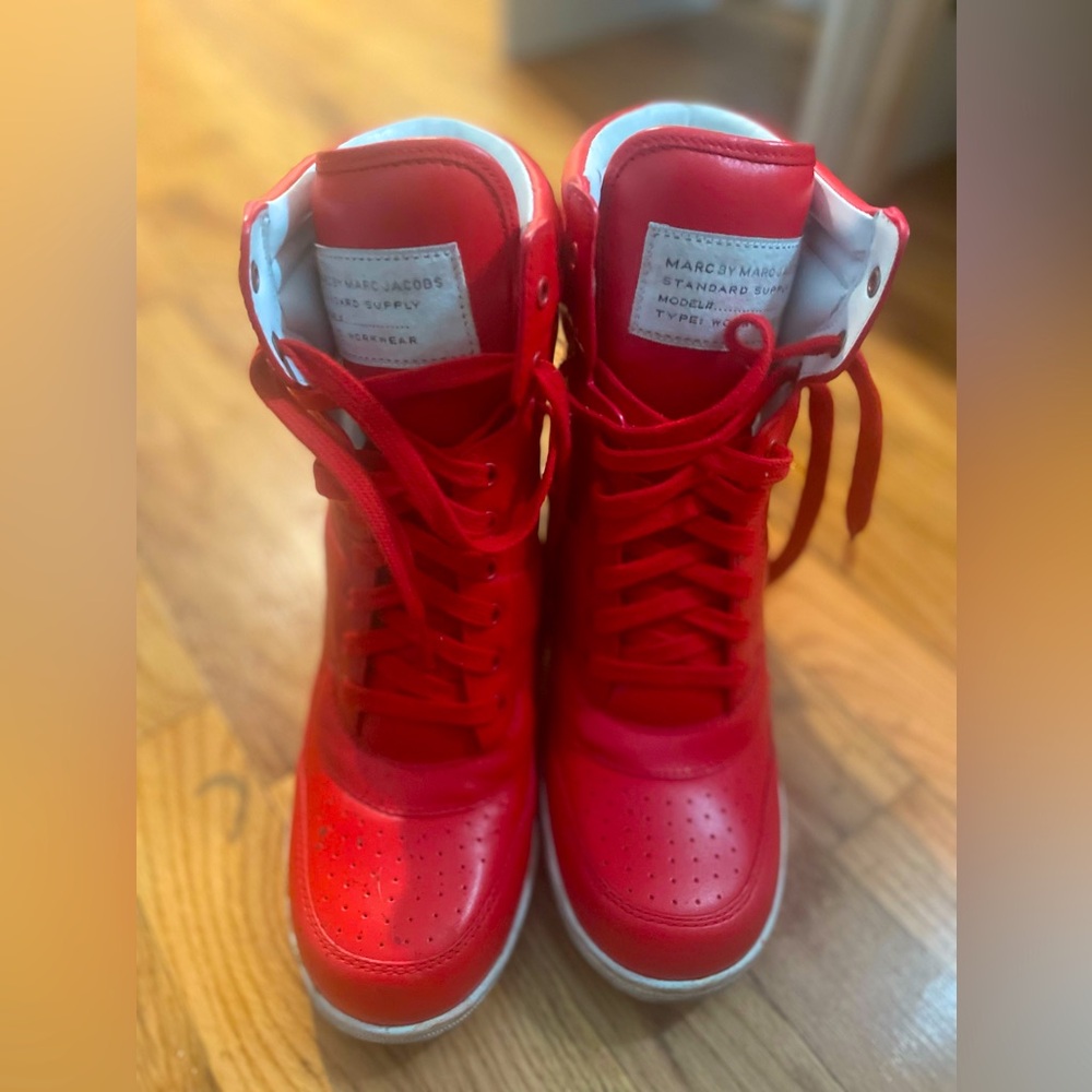 Marc Jacob's red sneakers